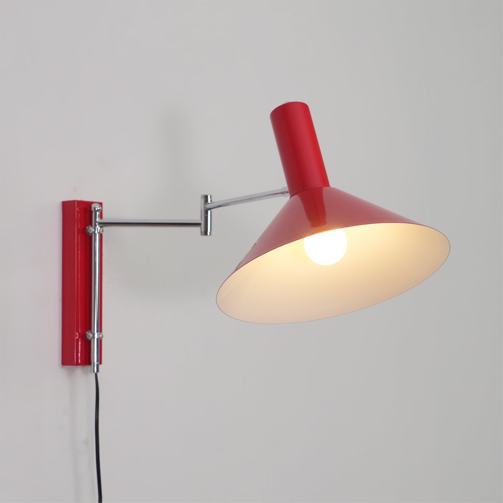 Summit Plug In Wall Lamp - Letslighting