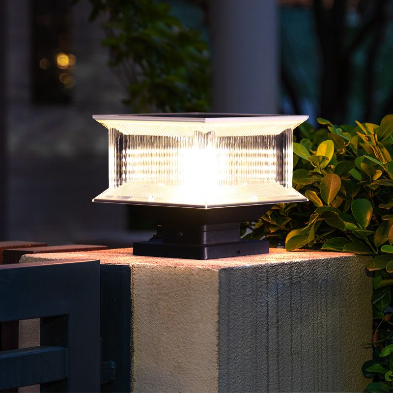 Ray LED Rectangular Metal Acrylic Outdoor Lamp