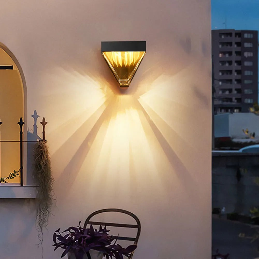 Ray Waterproof Diamond Shape Metal Crystal Outdoor Wall Lamp