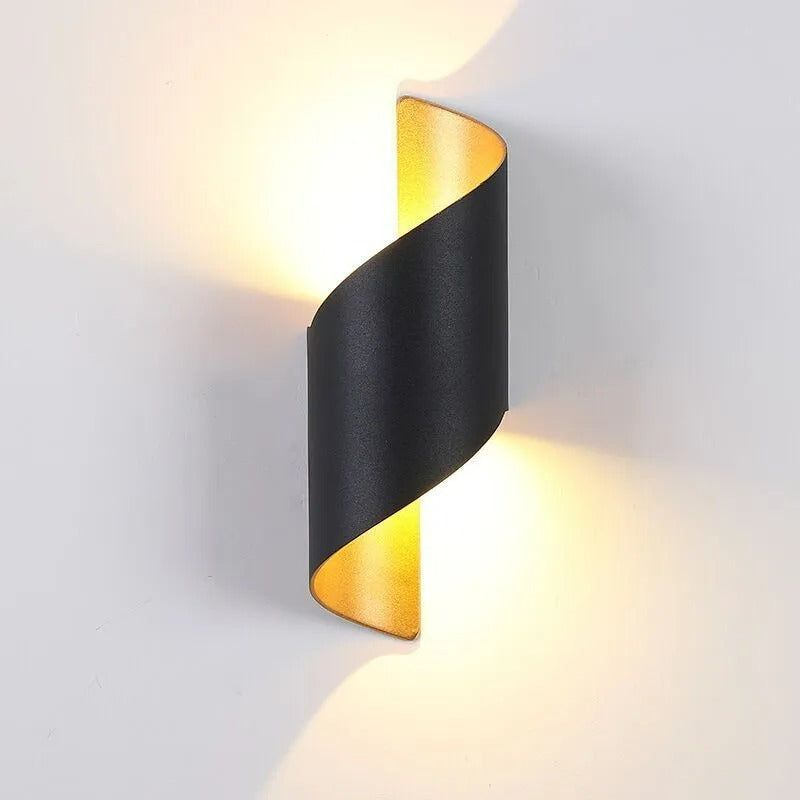 Ray Modern Conch Shape Metal Indoor Wall Lamp