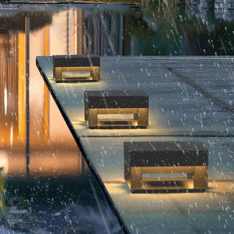 Ray Post Modern Solar Square Metal LED Outdoor Light