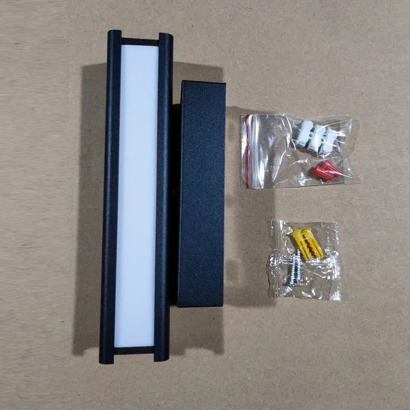 Arisha Modern Rectangles Metal Rotatable Wall Lamp