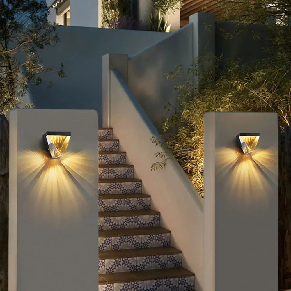 Ray Waterproof Diamond Shape Metal Crystal Outdoor Wall Lamp